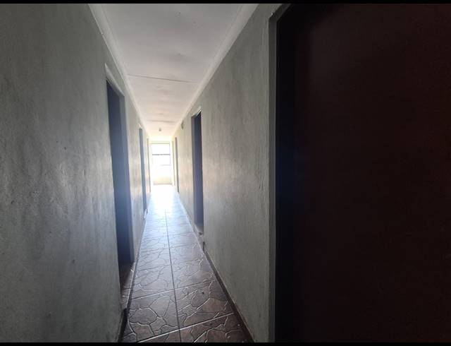 21 BEDROOM HOUSE FOR SALE IN VANDERBIJLPARK SE 7